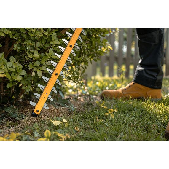 DeWALT DCMHT564N nůžky na živé ploty 18V XR, 55cm, 25mm, bez baterie