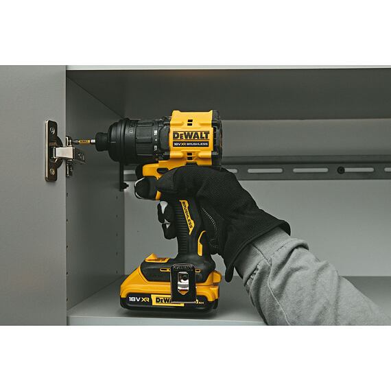 DeWalt DCD803NT aku bezuhlíková příklepová vrtačka a 4 výměnné hlavy 18V, 73Nm, kufr TSTAK, bez aku
