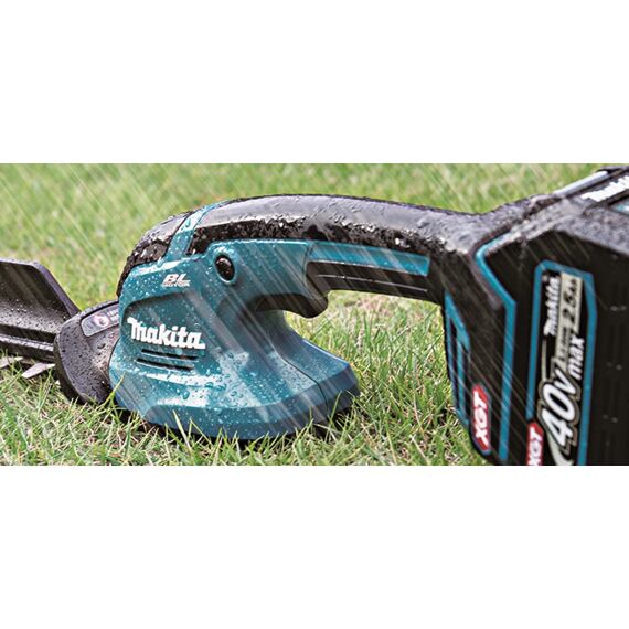 MAKITA UH023GZ aku plotostřih XGT 40V, lišta 20cm, střih 8mm, bez baterie