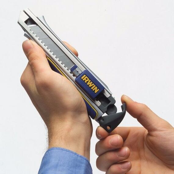 IRWIN nůž ulamovací ProTouch 18mm šroub 10507106