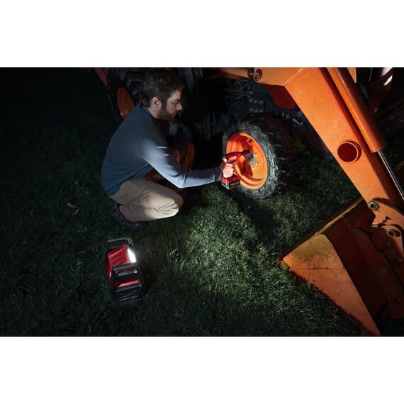 MILWAUKEE M18 HAL-0 prostorová aku LED svítilna, 3000lm, bez baterie