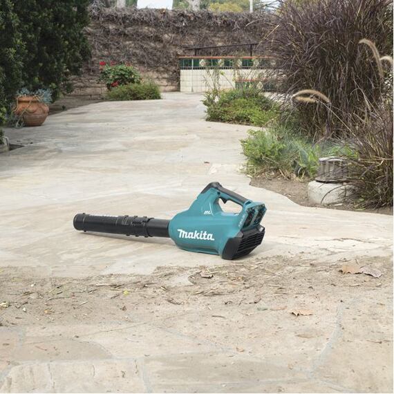 MAKITA DUB362Z aku ofukovač 2*18V, bez baterie