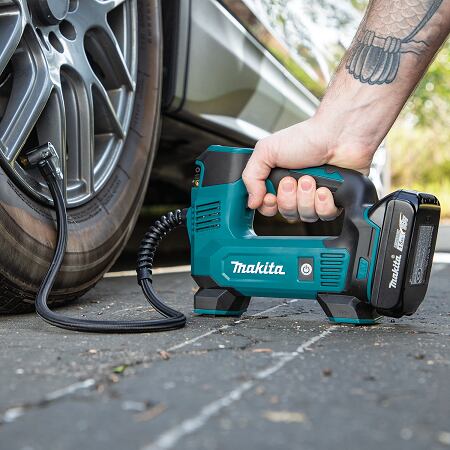 MAKITA DMP180Z aku kompresor 18V, 8,3bar, bez baterie