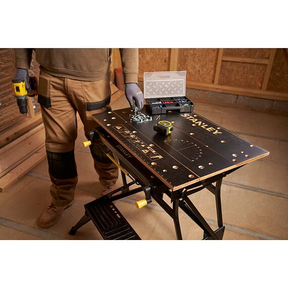 STANLEY STST83800-1 pracovní skládací stůl FATMAX Workbech HPP, nosnost 250kg