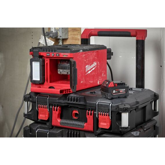 MILWAUKEE M18 POALC-0 lampa PACKOUT 3 otočné hlavy, 18V/230V, 3000/1500/1000lm, bez aku