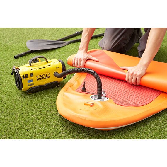 STANLEY SFMCE520B-QJ aku kompresor V20 / 230V / adaptér 12V z auta, max.tlak 11bar