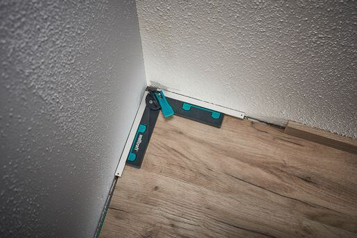 WOLFCRAFT úhelník s nastavitelnými rameny pro přenos úhlu na pokosové pily, 6957000