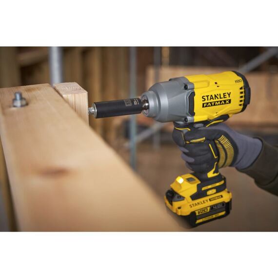 STANLEY SFMCF940M1 aku rázový utahovák 18V/4Ah, 1/2", 949Nm, taška