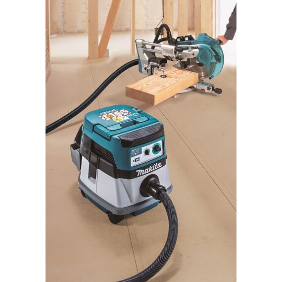 MAKITA DVC867LZX4 aku vysavač 2*18V LXT, bez baterie