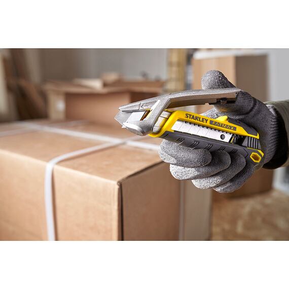 STANLEY FMHT10594-0 nůž ulamovací 18mm s jezdcem, FATMAX, kovové vodtko