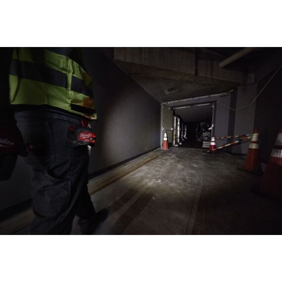 MILWAUKEE 4932492469 LED magnetický svinovací metr 7,5m, 100lm