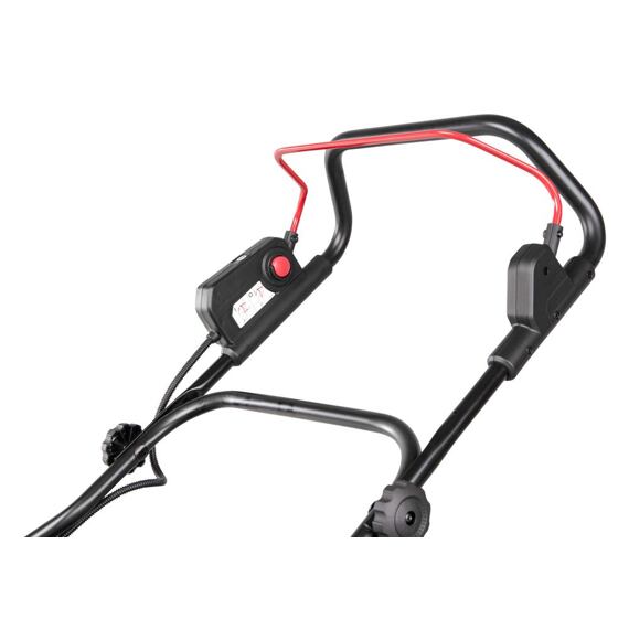 MAKITA UV001GZ aku vertikutátor 40V XGT, záber 38cm, bez batérie
