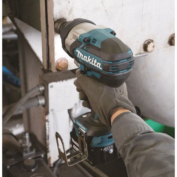 MAKITA DTW1004Z aku rázový utahovák 18V LXT, 1/2", 1050Nm, bez baterie