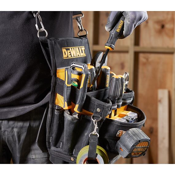 DeWalt DWST83541-1 taška na popruhu s organizérom TSTAK