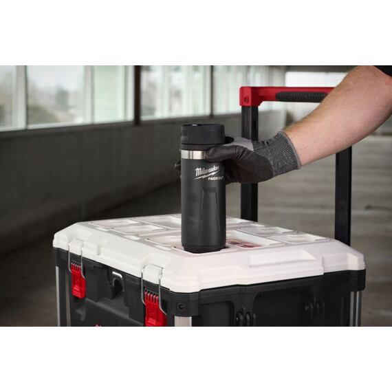 MILWAUKEE 4932493474 termohrnček PACKOUT 532ml s viečkom, čierny