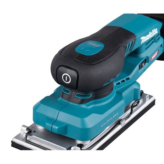 MAKITA BO007CGZ aku vibrační bruska XGT 40V, 93*185mm, propojení s aku kabelem