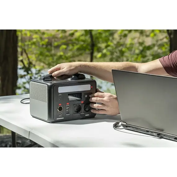 DEDRA DEZS0600 nabíjecí stanice/powerbanka 600/1200W, 640Wh, LiFePO4, 2*230V, DC 10-14,4V/10A