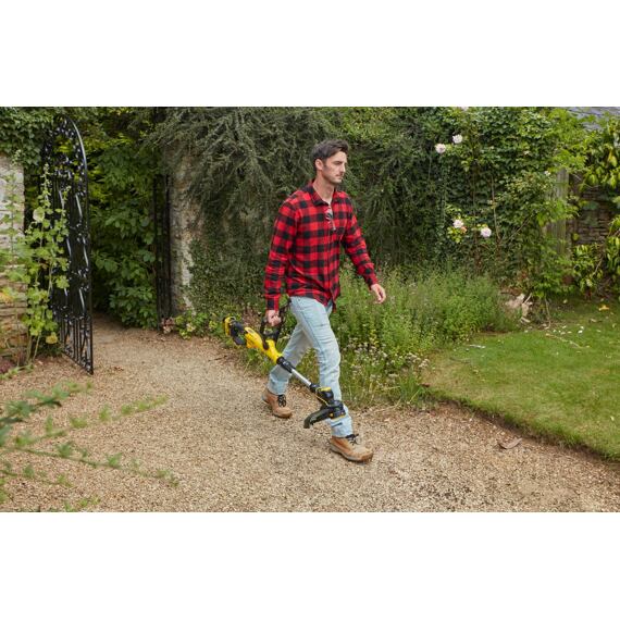 STANLEY SFMCST933M1 aku strunová sekačka V20 18V, 33cm, 1*18V 4Ah akumulátor