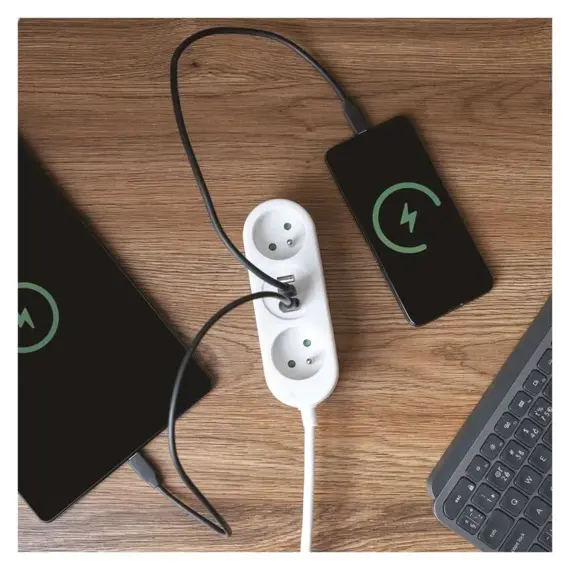 EMOS prodlužovací kabel 2 m, 2 zásuvky, 2*USB-A, 1*USB-C, bílý, PVC, 1 mm2 , P0212U