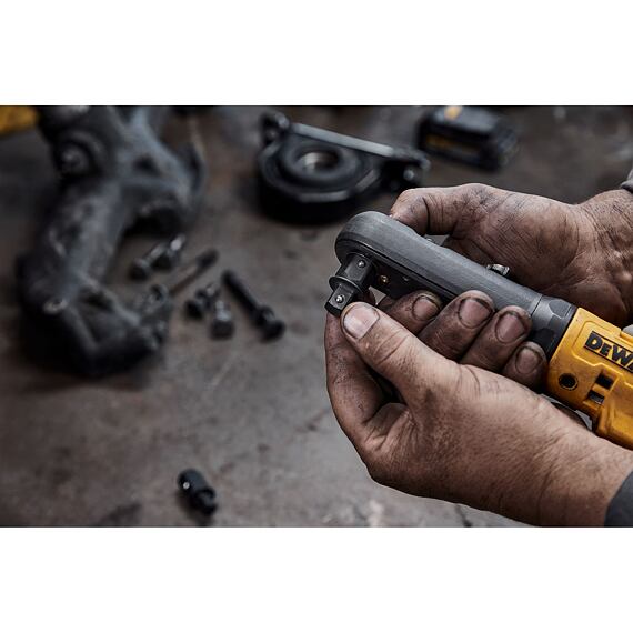 DeWALT DCF510N aku ráčna 1/2" + 3/8"  XR 18V, 102Nm, bez baterie
