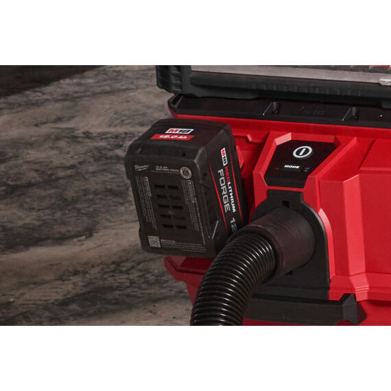 MILWAUKEE M18 FVC23L-0 aku vysavač třída "L", mokro suché vysávání, bez baterie