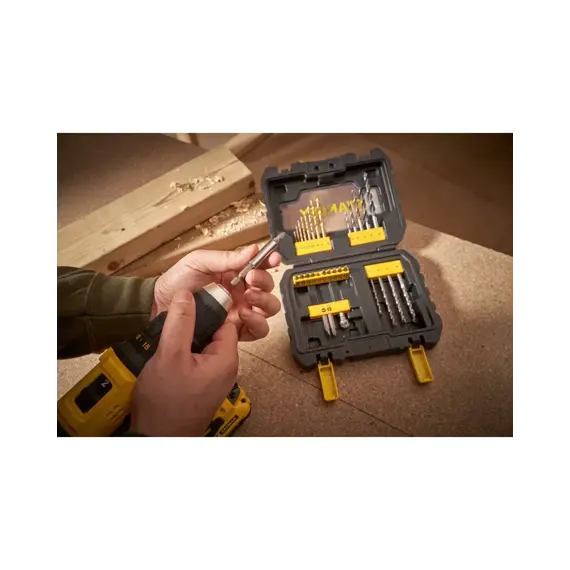 STANLEY STA88550 sada vrtáků do kovu TITANIUM, 31-dílná, kufr