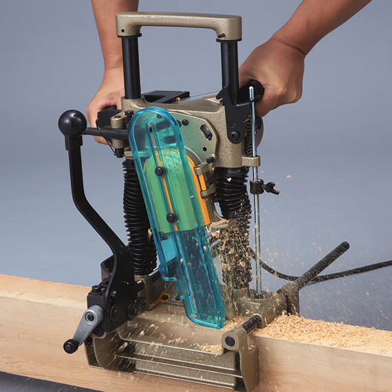 MAKITA 7104L reťazová dlabačka, 1140W, hĺbka max. 155mm
