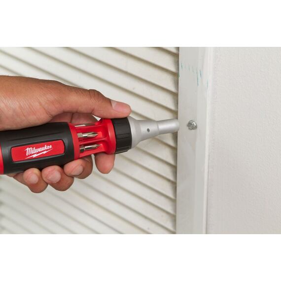 MILWAUKEE 48222311 ráčnový multišroubovák 10v1 PZ/PH/PL/TORX, odizolovač drátů