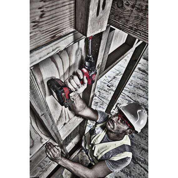 MILWAUKEE M18 CBLPD-202C aku príklepová vŕtačka 18V/2*2Ah, 60Nm, 0-500/1800 ot./min