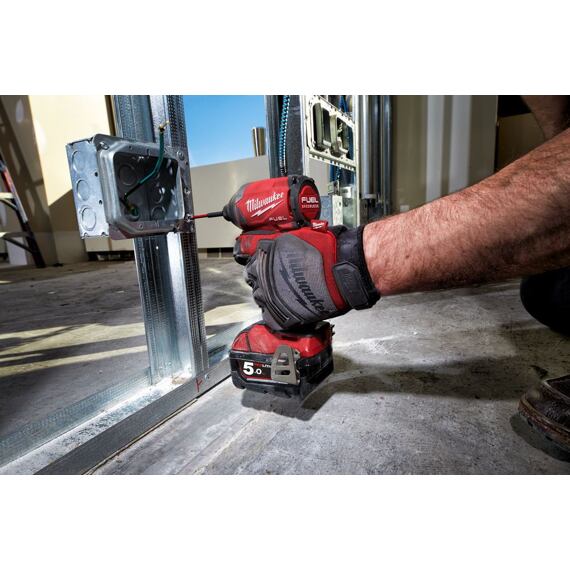 MILWAUKEE M18 FID2-0X aku rázový utahovák 18V bez baterie, 1/4", 119/176/226/0-226Nm, kufr