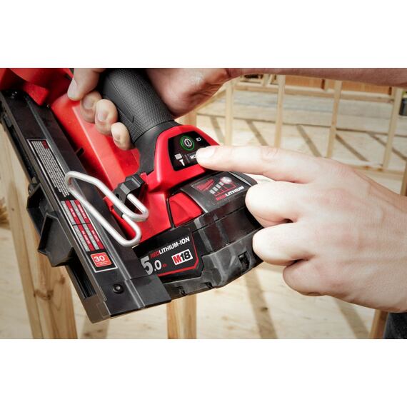 MILWAUKEE M18 FFN-0C tesárska klincovačka 50-90mm, 30°-34°, 18V, bez batérie