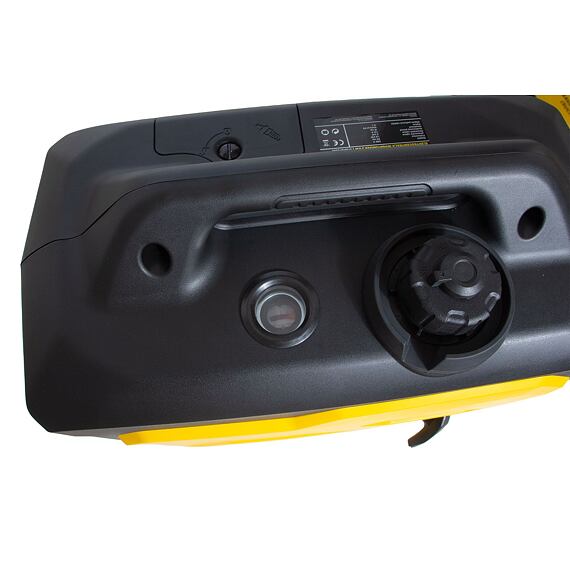PROTECO elektrocentrála invertorová 2*230V, max. výkon 2kW, trvalý výkon 1,8kW, hmotnost 18kg