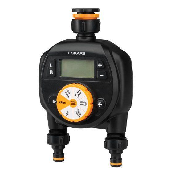 FISKARS 1054792 časovač zavlažovací digitální, 2 výstupy, napájení 2*AA (nejsou součástí)