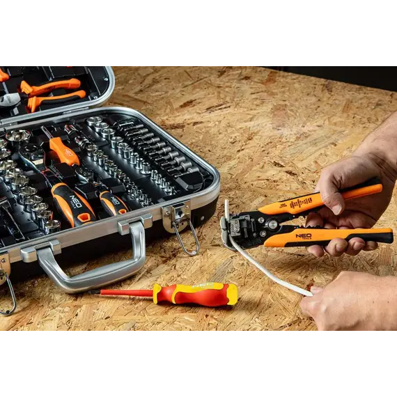 NEO TOOLS sada nářadí v kufru 108ks, speciál elektrikář 01-310-1