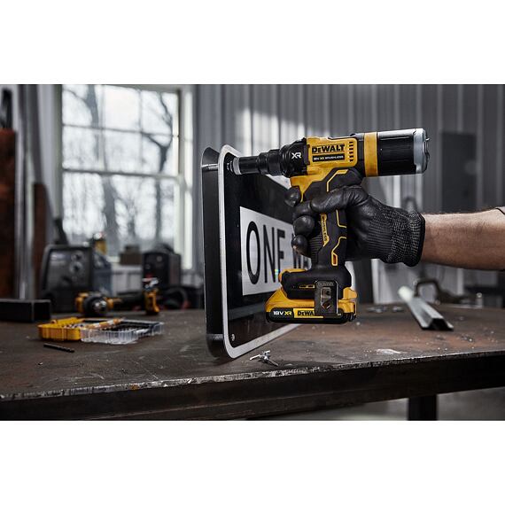 DeWalt DCF403NT aku nýtovačka 18V, 4,8mm