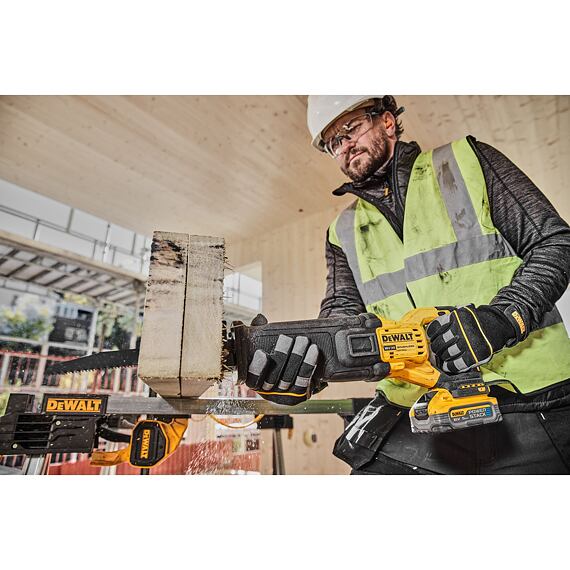 DeWalt DCS386H2T aku pila ocaska 18V/2*5Ah POWERSTACK, kufr Tstak