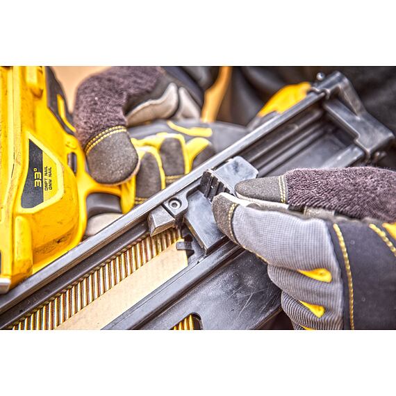 DeWALT DCN950N aku hřebíkovačka 18V, 50-90 mm, bez baterie