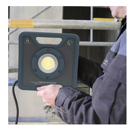 SCANGRIP NOVA 4 Multi-LED (90 LEDs) reflektor 230V 400 - 4000lm, robustní  provedení, IP67