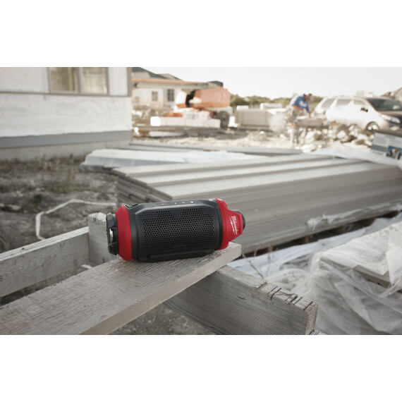 MILWAUKEE M12 SPEJSG2-0 aku reproduktor 12V, Bluetooth 5.3 dosah až 60m, bez baterie