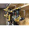 StealthMounts držiak na uloženie aku strojov DeWalt XR 18V i FLEXVOLT 60V, žltý, 1ks