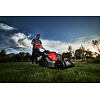 MILWAUKEE M18 F2LM46-0 aku sekačka s pojezdem 18V FUEL, 46cm, 3v1, 2,5-10cm, světlo