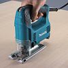MAKITA 4329 priamočiara píla s reguláciou a predkyvom, 450W