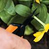 FISKARS 1063321 nůžky na rostliny zastřihávací