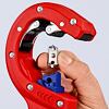 KNIPEX DP50 řezák plastových trubek pr.35-50mm, síla stěny až 2,4mm, čistý řez bez otřepů 902301BK