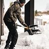 FISKARS 1057188 lopata na sníh X-serie 36cm, teleskopická D-rukojeť 120-139cm