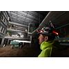 MILWAUKEE L4 HL-VIS-301 čelovka 4V/3Ah, "Handsfree" 600lm, IP53, 5 režimů svícení