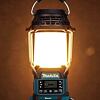 MAKITA DMR057 aku rádio s LED lampou 18V/14,4V Li-Ion, Bluetooth, tri svetelné módy, bez batérie