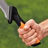 FISKARS 1051233 mačeta s pilkou SOLID, velká, 54cm, čepel 23cm z kalené oceli, nerezavějící úprava